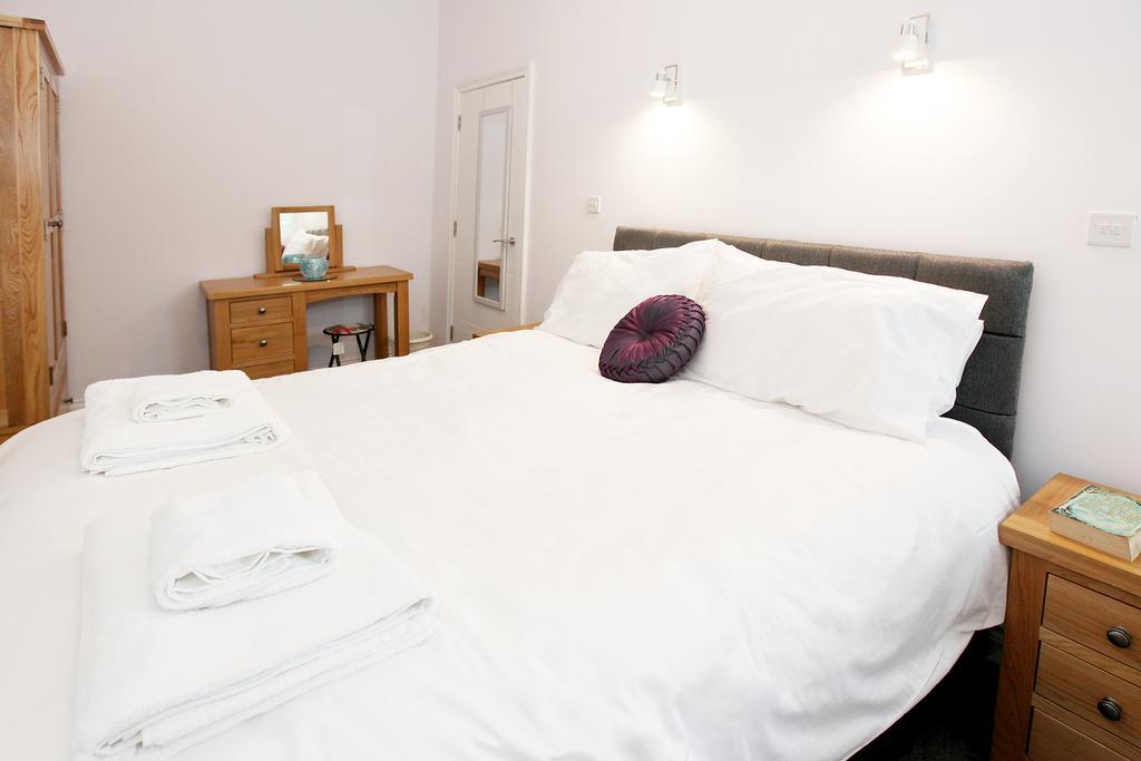 Austens Apartments Torquay Esterno foto
