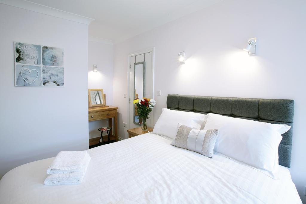 Austens Apartments Torquay Esterno foto