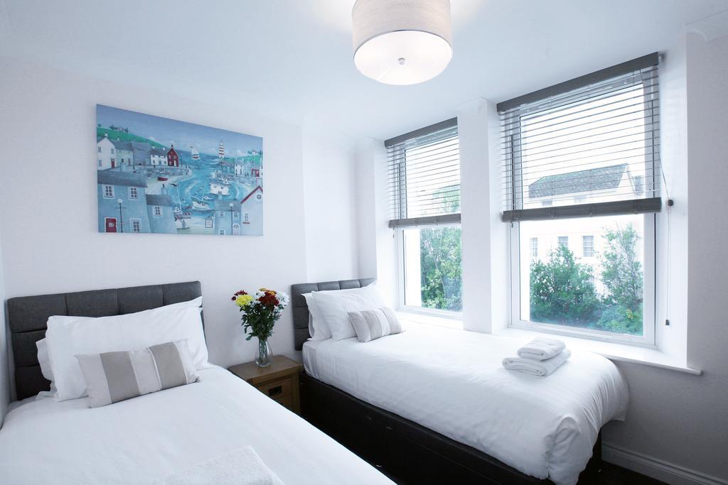 Austens Apartments Torquay Esterno foto