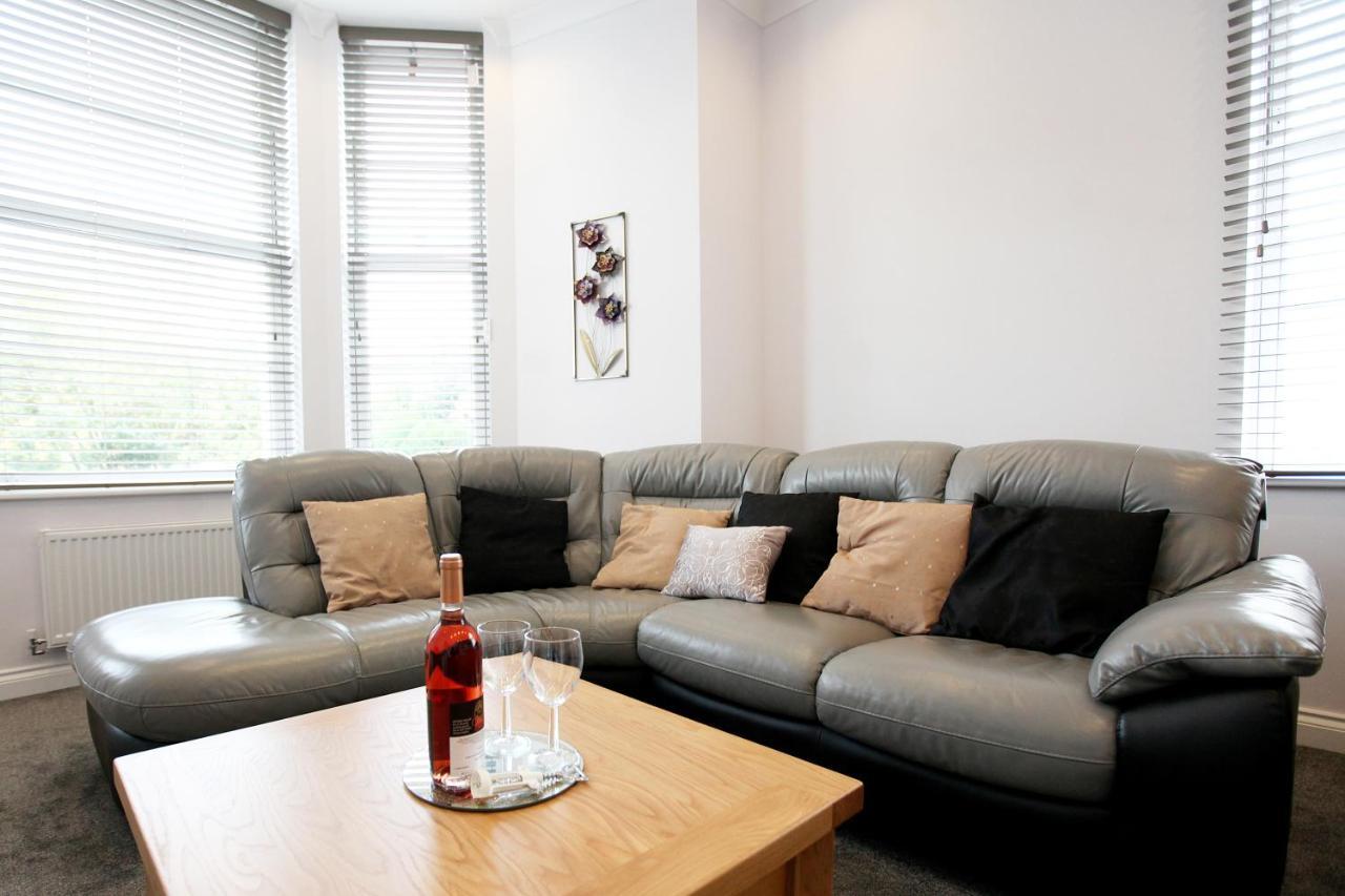 Austens Apartments Torquay Esterno foto