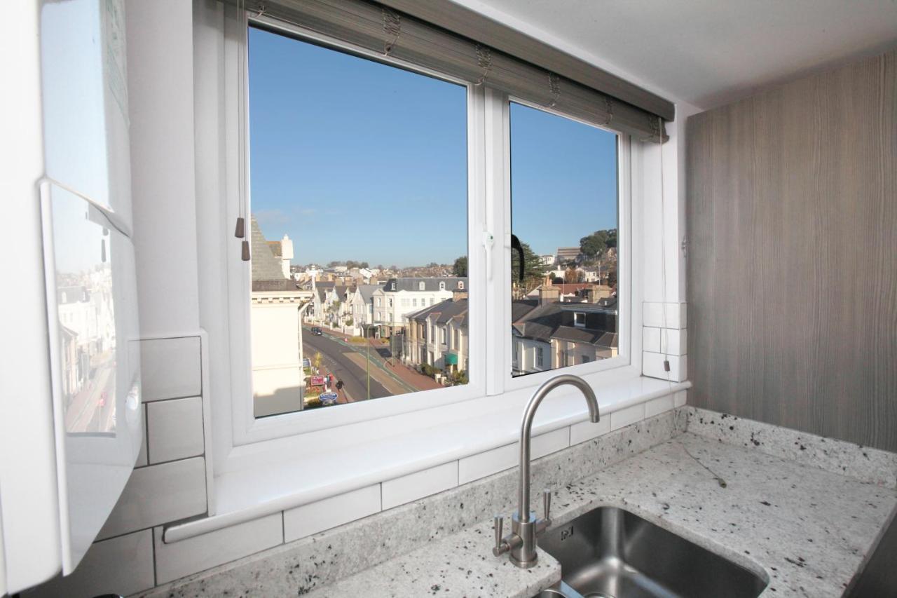 Austens Apartments Torquay Esterno foto
